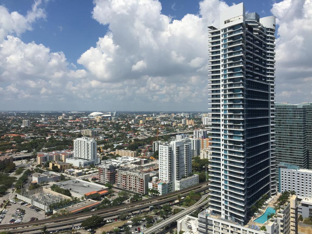 Epic Global Suites Miami Brickell Room photo