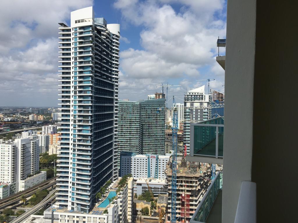 Epic Global Suites Miami Brickell Room photo