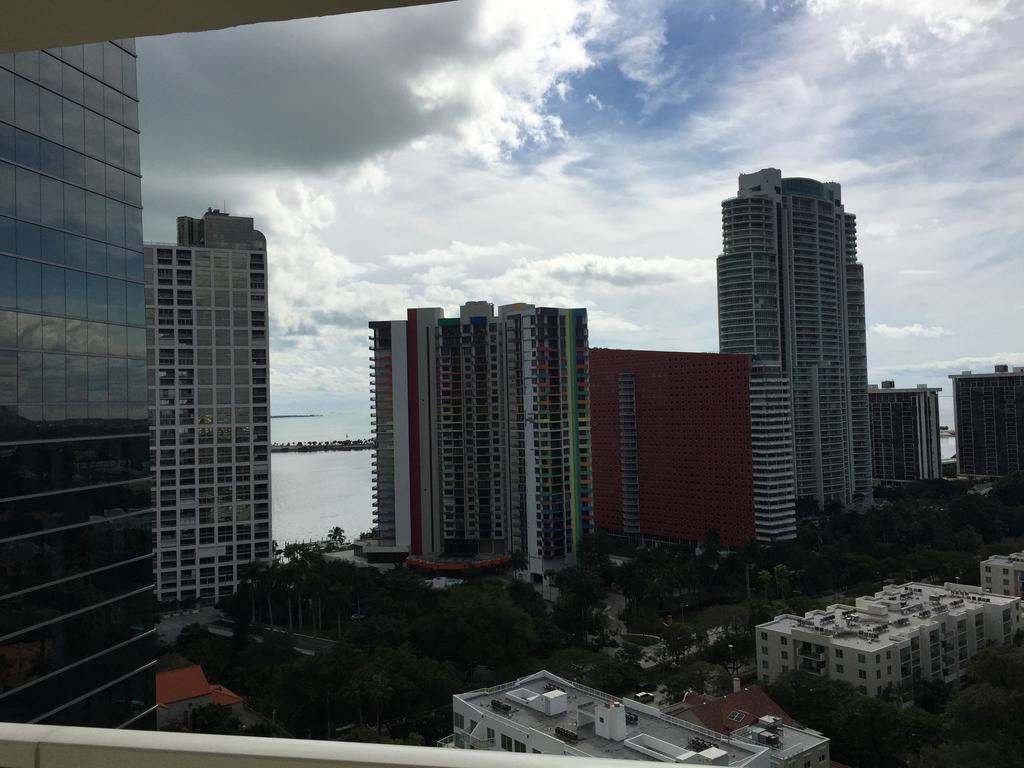 Epic Global Suites Miami Brickell Room photo